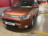 Mitsubishi Outlander 2013 годаүшін5 200 000 тг. в Алматы – фото 2