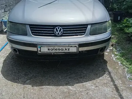 Volkswagen Passat 1999 года за 1 750 000 тг. в Алматы