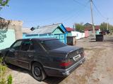 Mercedes-Benz E 300 1992 года за 1 300 000 тг. в Караганда – фото 4