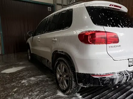 Volkswagen Tiguan 2016 годаүшін8 400 000 тг. в Астана – фото 2