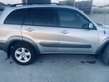 Toyota RAV4 2000 года за 4 700 000 тг. в Атырау – фото 2