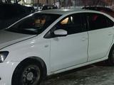 Volkswagen Polo 2015 года за 3 700 000 тг. в Рудный – фото 2