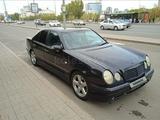 Mercedes-Benz E 230 1997 года за 2 500 000 тг. в Астана – фото 2