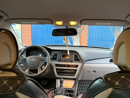 Hyundai Sonata 2015 года за 5 600 000 тг. в Актобе – фото 6