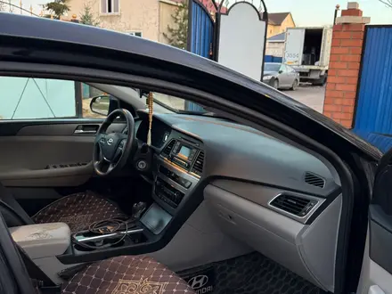 Hyundai Sonata 2015 года за 5 600 000 тг. в Актобе – фото 9