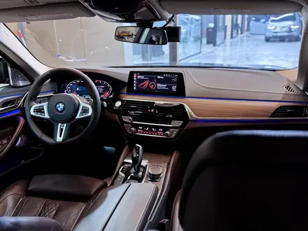 BMW 540 2020 года за 25 000 000 тг. в Алматы – фото 8
