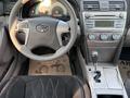 Toyota Camry 2007 года за 5 000 000 тг. в Шымкент – фото 10
