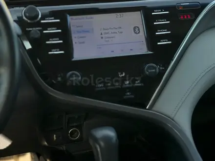Toyota Camry 2018 года за 11 000 000 тг. в Актау – фото 11
