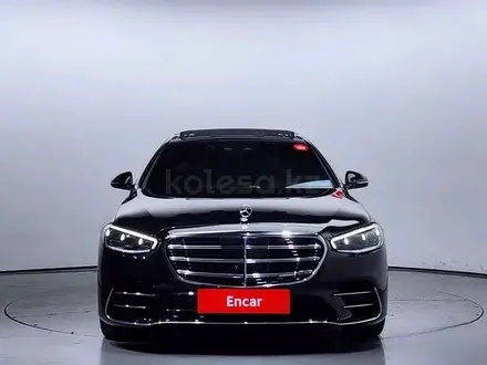 Mercedes-Benz S 500 2023 года за 62 000 000 тг. в Астана – фото 3