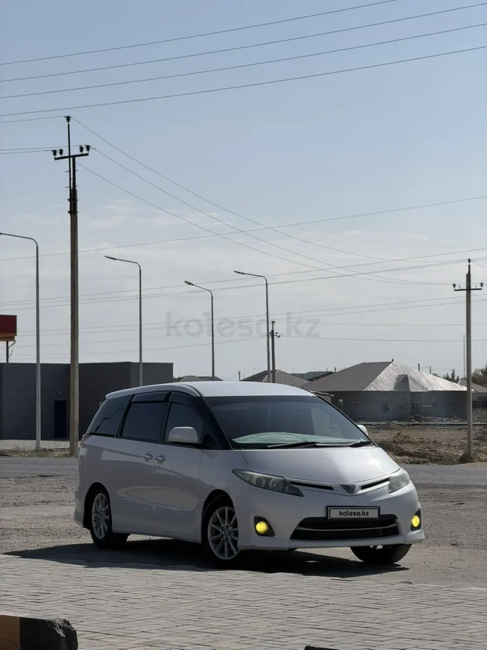 Toyota Estima, 2011