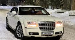 Chrysler 300C 2005 годаfor6 800 000 тг. в Семей