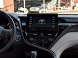 Toyota Camry 2023 года за 18 500 000 тг. в Алматы – фото 5