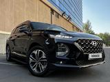 Hyundai Santa Fe 2019 года за 12 900 000 тг. в Алматы