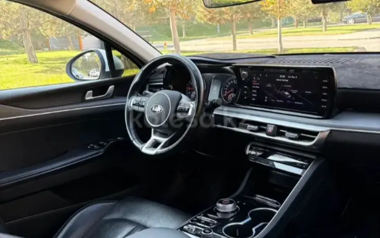 Kia K5 2020 года за 11 500 000 тг. в Астана