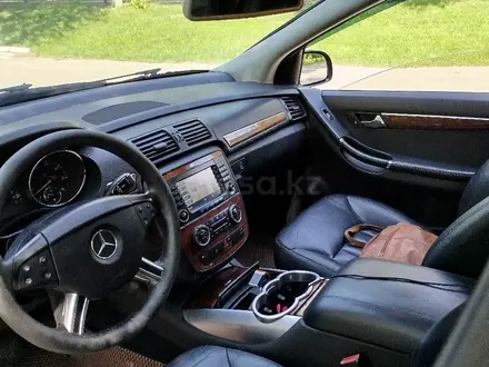 Mercedes-Benz R 350 2005 года за 5 500 000 тг. в Алматы – фото 8