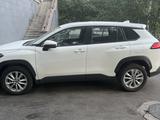 Toyota Corolla Cross 2021 года за 10 500 000 тг. в Астана – фото 3
