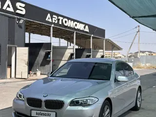 BMW 528