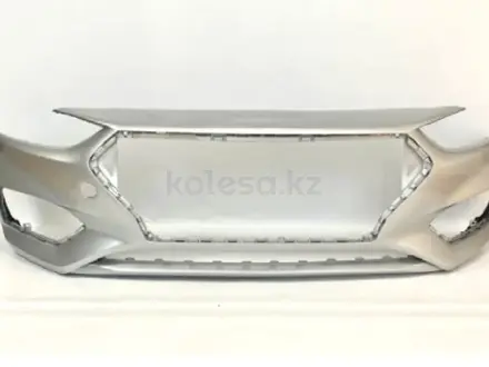 Бампер передний серебро Hyundai Accent 17-19 за 29 000 тг. в Алматы