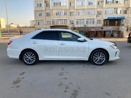 Toyota Camry 2017 года за 12 100 000 тг. в Актау – фото 3