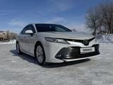 Toyota Camry 2019 года за 16 000 000 тг. в Уральск