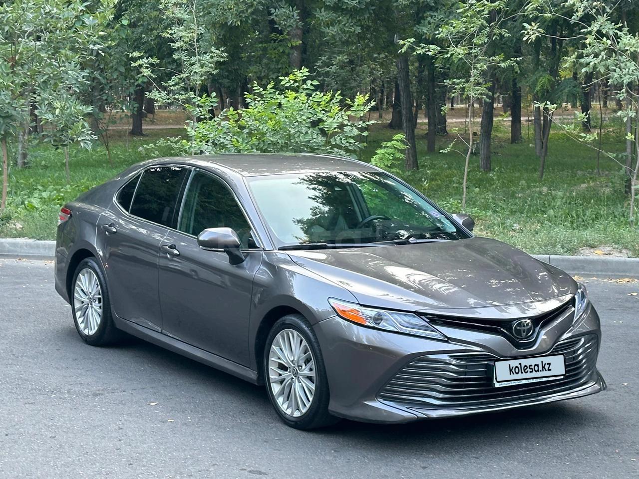 Toyota Camry 2020 г.