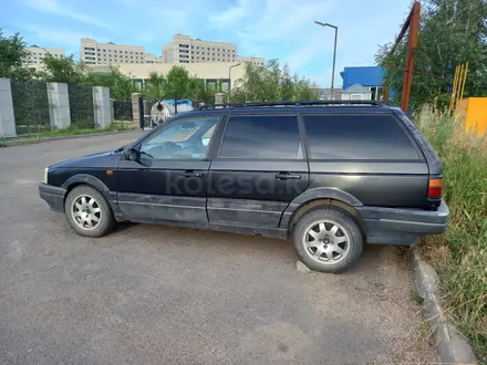 Volkswagen Passat 1992 года за 980 000 тг. в Астана – фото 3