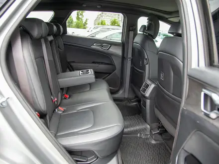 Kia Sportage 2025 года за 16 490 000 тг. в Алматы – фото 16