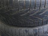 Шины 225/65/rR7 Nokian Hakkapeliitta зимние за 20 000 тг. в Алматы