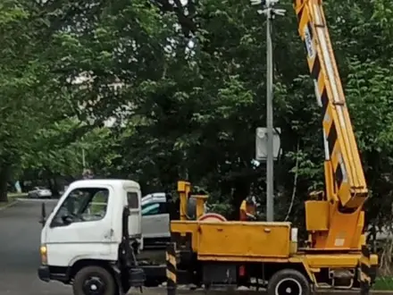 HYUNDAI 2000 года за 12 000 000 тг. в Алматы
