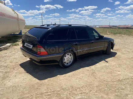 Mercedes-Benz C 200 1999 года за 3 850 000 тг. в Атырау – фото 4