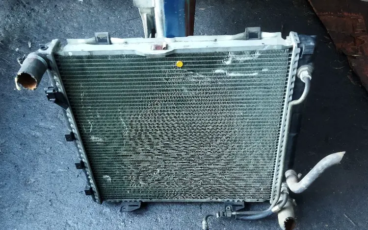 Радиатор на 124 Мерседесfor35 000 тг. в Алматы