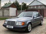 Mercedes-Benz E 280 1990 года за 2 800 000 тг. в Алматы