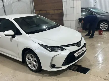 Toyota Corolla 2019 года за 8 500 000 тг. в Актобе – фото 3