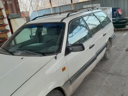 Volkswagen Passat 1993 года за 2 100 000 тг. в Алматы – фото 4