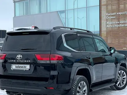 Toyota Land Cruiser 2025 года за 62 000 000 тг. в Астана – фото 4