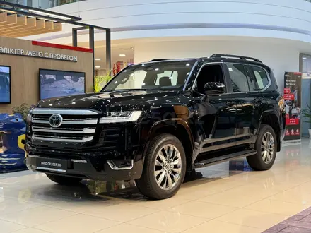 Toyota Land Cruiser Premium 2025 года за 74 890 000 тг. в Астана – фото 2
