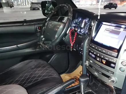 Lexus LX 570 2015 годаүшін25 000 000 тг. в Астана – фото 66