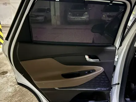 Hyundai Santa Fe 2023 года за 15 600 000 тг. в Астана – фото 13