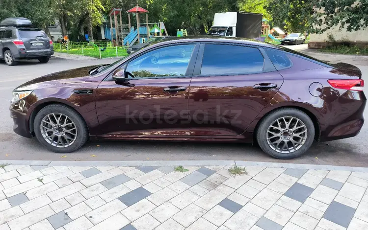 Kia Optima 2017 года за 7 500 000 тг. в Астана