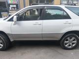 Lexus RX 300 2001 годаүшін4 800 000 тг. в Алматы – фото 4