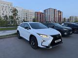 Lexus RX 200t 2018 года за 21 000 000 тг. в Астана