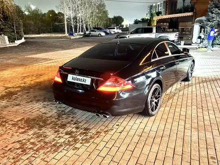 Mercedes-Benz CLS 500 2005 года за 10 000 000 тг. в Алматы – фото 3