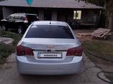 Chevrolet Cruze 2011 года за 4 100 000 тг. в Актобе – фото 3