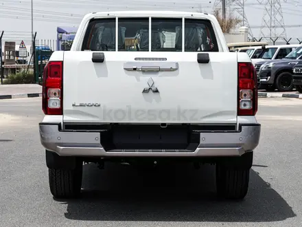 Mitsubishi L200 DC Invite 2026 года за 11 410 690 тг. в Алматы – фото 24