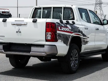 Mitsubishi L200 DC Invite 2026 года за 11 410 690 тг. в Алматы – фото 9