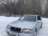 Mercedes-Benz C 180 2000 годаfor2 800 000 тг. в Караганда – фото 2