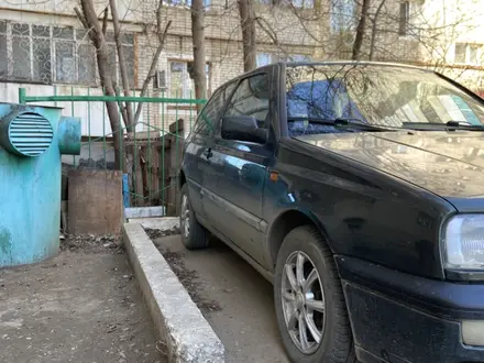 Volkswagen Golf 1994 года за 1 400 000 тг. в Уральск – фото 2