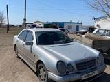 Mercedes-Benz E 230 1996 года за 2 200 000 тг. в Караганда