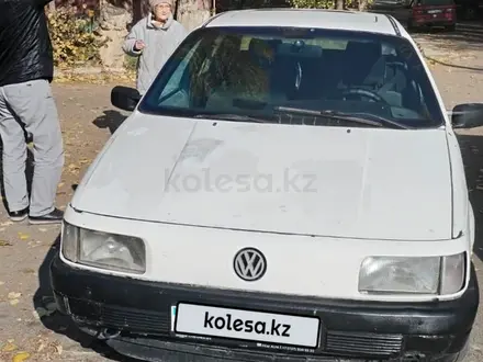 Volkswagen Passat 1992 года за 750 000 тг. в Тараз