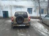 Chevrolet Niva 2004 годаүшін1 050 000 тг. в Кандыагаш – фото 2